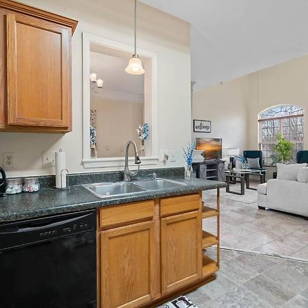 Cozy 4B 2 5B University Home King Beds Jacuzzi Charlotte Esterno foto
