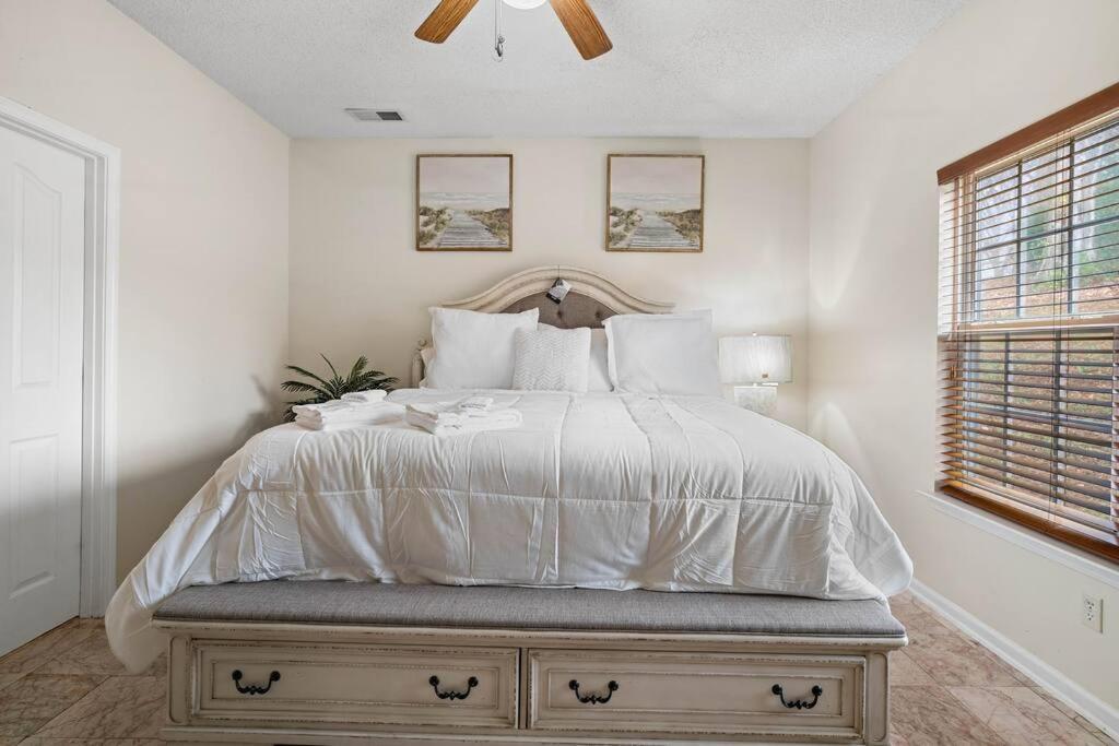 Cozy 4B 2 5B University Home King Beds Jacuzzi Charlotte Esterno foto